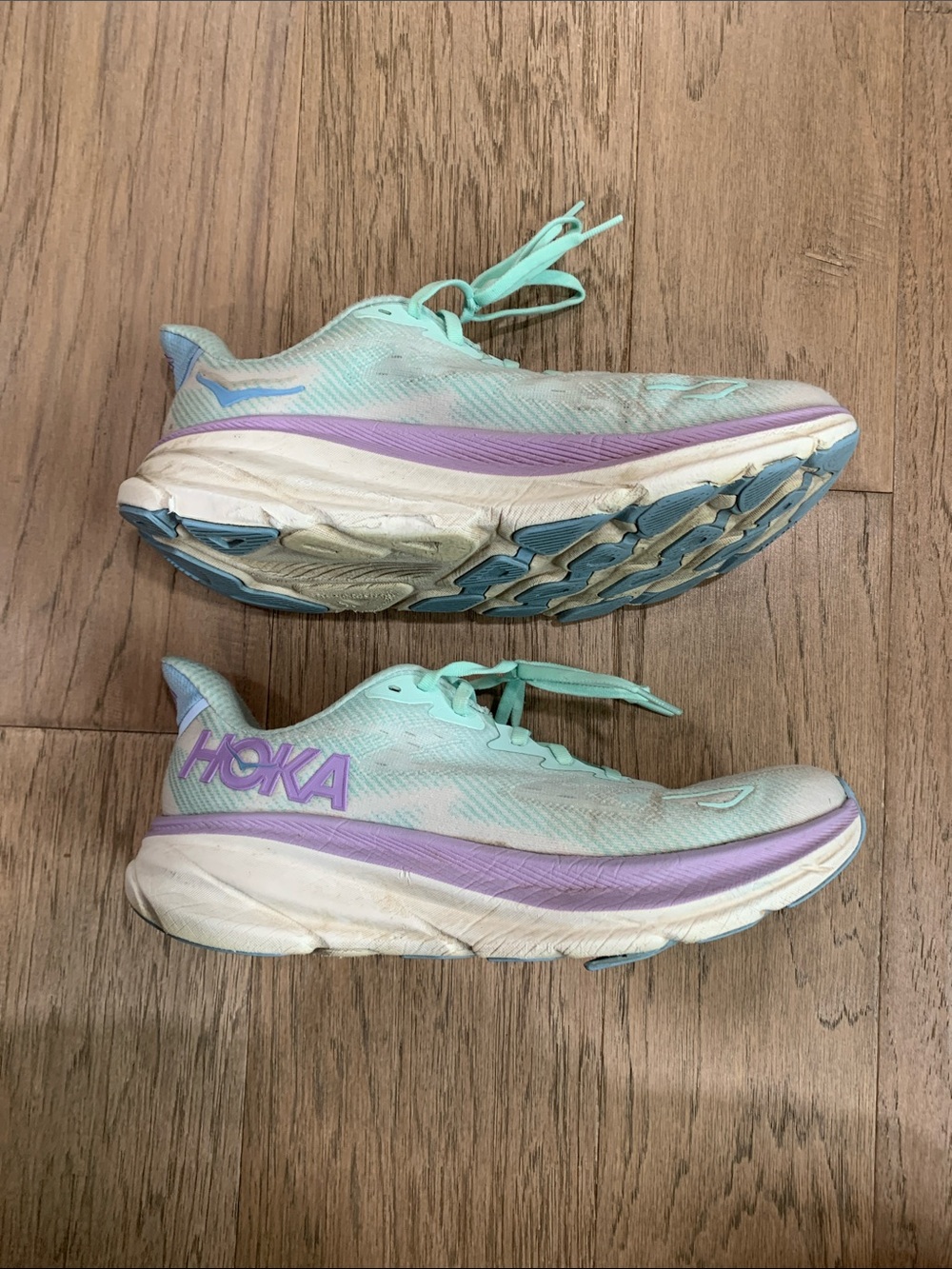 Hoka Women's Clifton 9 Sunlit Ocean Lilac Mist Size 11 - Picture 2 of 8